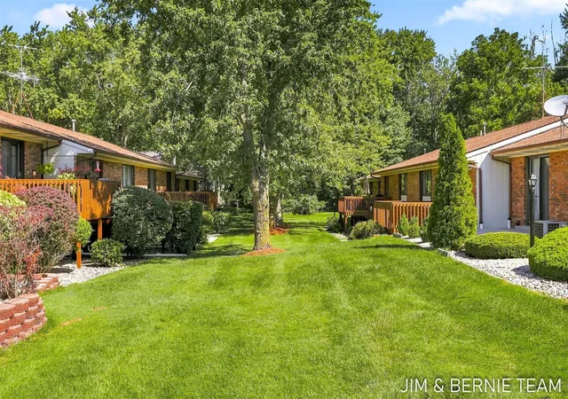 Photo 5 of Sale Pending at 75 Old Ml Dr #13, Holland, MI 49423 | MLS# 70553341 | Listing updated on 2026-08-24