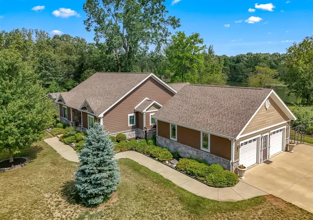 Homes for sale in Jonesville, MI | 2554 W Mosherville Rd, Jonesville, MI 49250 | MLS# 70543540