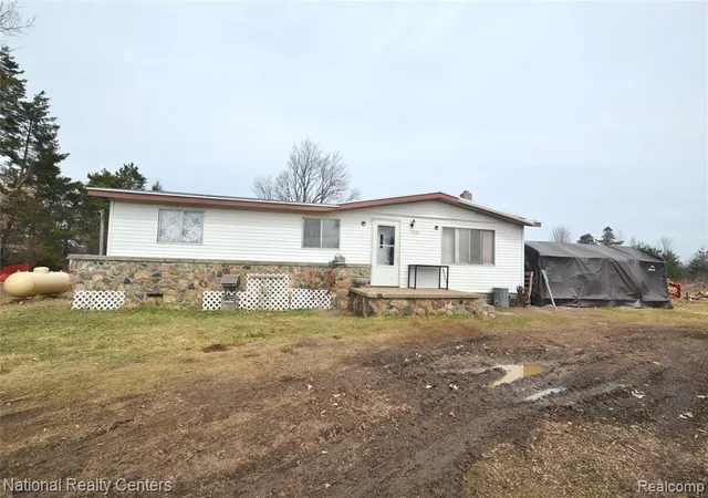Homes for sale in Evart, MI | 3088 7 Mile Rd, Evart, MI 49631 | MLS# 60982934