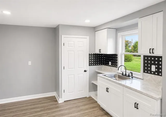 Photo 4 of Single family home for sale at 14550 Greenlawn St, Detroit, MI 48238 1823 | MLS# 61023585 | Listing updated on 2026-09-17