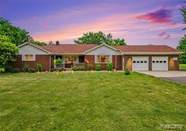 Homes for sale in Saint Clair, MI | 2180 Hurst Rd, Saint Clair, MI 48079 | MLS# 61009196