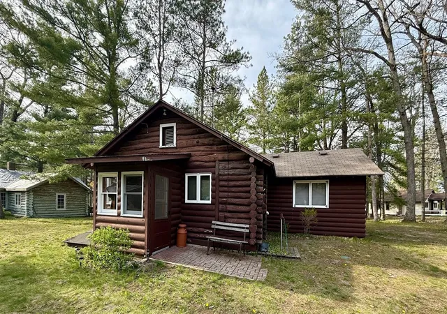 1st image of 11272 S L Lakes Bridge St, Baldwin, MI 49304 | MLS# 70531006