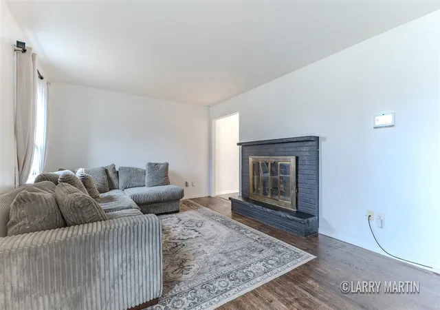 Photo 3 of Single family home for sale at 5812 Blaine Ave, Grand Rapids, MI 49508 | MLS# 70518814 | Listing updated on 2026-04-20