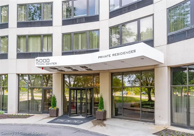 2nd image of 5000 Town Ctr #1606, Southfield, MI 48075 | MLS# 60996870