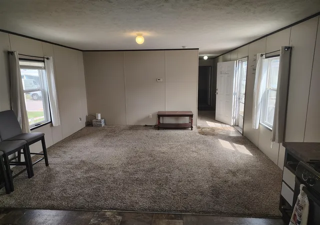 Photo 4 of Single family home for sale at 3891 Casper Ave, Grand Rapids, MI 49544 | MLS# 70549833 | Listing updated on 2026-08-25
