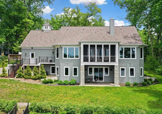 Homes for sale in Three Rivers, MI | 58604 E Clear Lake Rd, Three Rivers, MI 49093 | MLS# 70530613