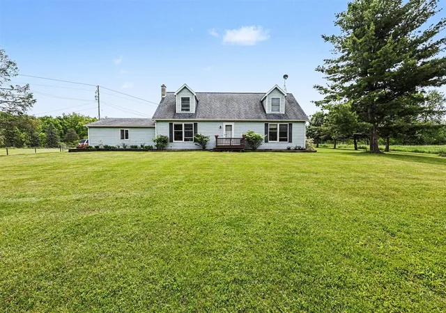 Homes for sale in Manchester, MI | 10955 Sooten Rd, Manchester, MI 48158 | MLS# 70513803
