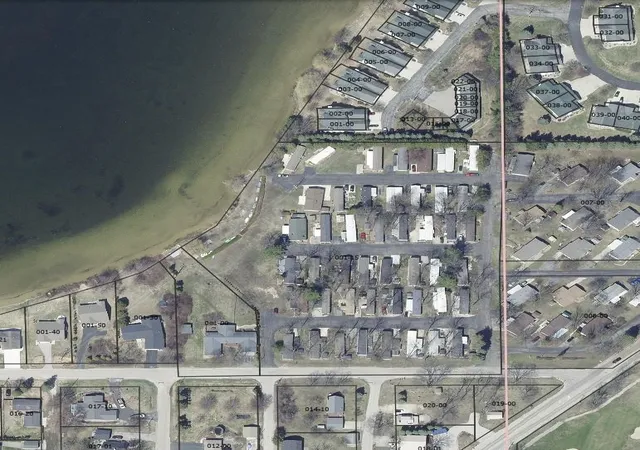 Homes for sale in Elk Rapids, MI | 616 Shadywood St, Elk Rapids, MI 49629 | MLS# 80070037