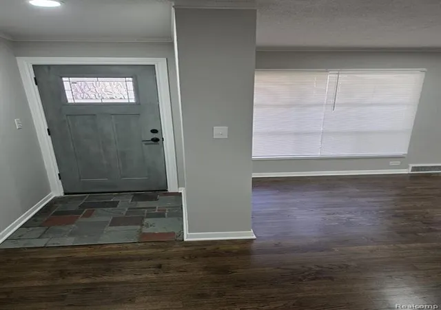 3rd image of 14354 Faust Ave, Detroit, MI 48223 | MLS# 60971623
