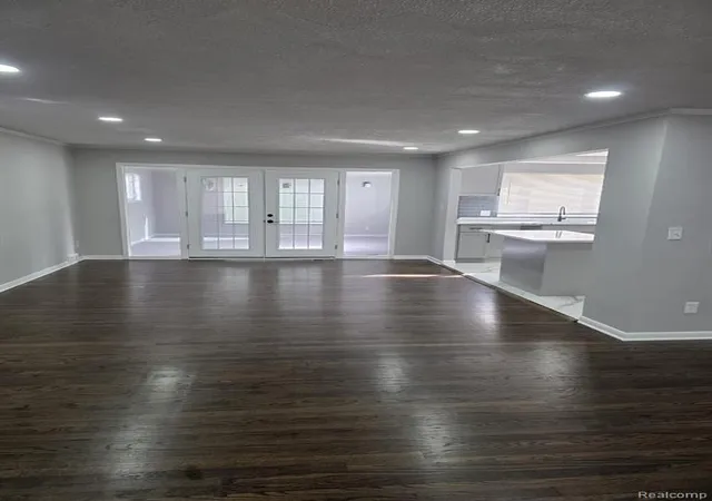 5th image of 14354 Faust Ave, Detroit, MI 48223 | MLS# 60971623