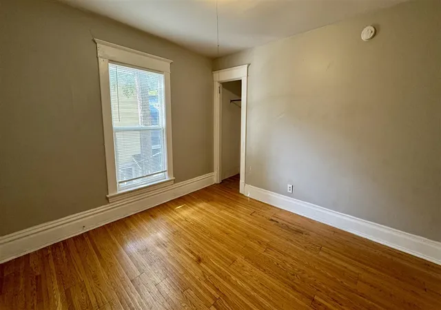 Homes for sale in Grand Rapids, MI | 23 Burton St, Grand Rapids, MI 49507 | MLS# 70530344