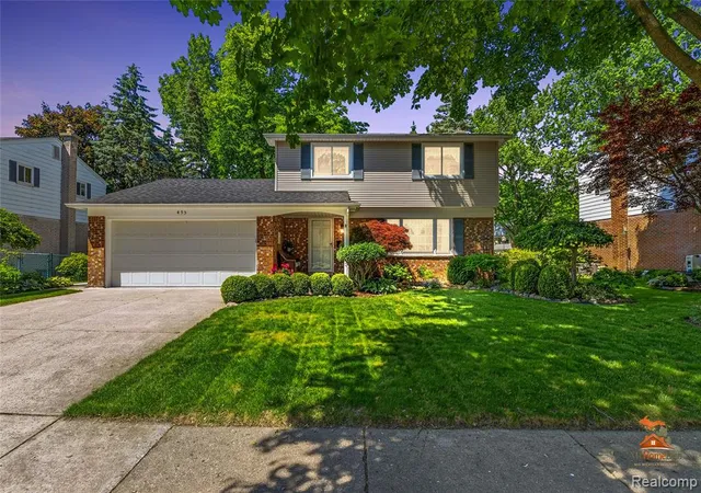 Homes for sale in Saline, MI | 495 Springbrook Crescent, Saline, MI 48176 | MLS# 60999705