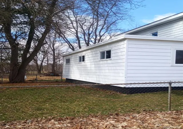 4th image of 203 E Commercial St, Norvell, MI 49263 9701 | MLS# 60980112