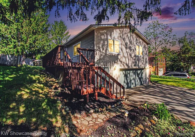 Photo 1 of Sale Pending at 2331 Lakeside Dr, Highland, MI 48356 | MLS# 60995666 | Listing updated on 2026-08-12