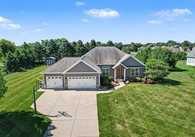 1st image of 2851 Jasmine St, Schoolcraft, MI 49087 | MLS# 70541285