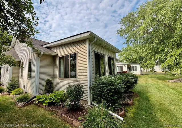 33rd image of 9409 Linda Dr, Davison, MI 48423 1798 | MLS# 61022862
