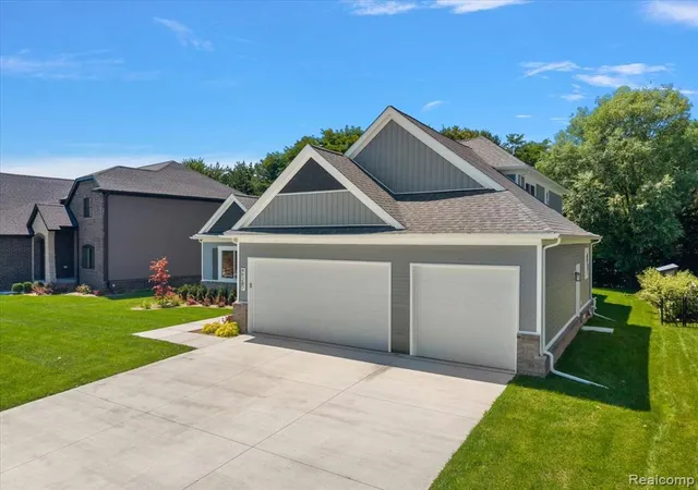 Photo 4 of Single family home for sale at 49287 London Brg Dr, Macomb, MI 48044 | MLS# 61020459 | Listing updated on 2026-08-28