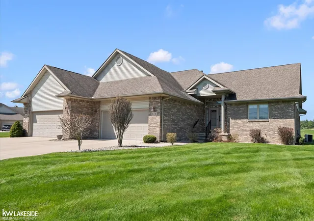 Homes for sale in Lexington, MI | 5418 Babcock Rd, Lexington, MI 48450 | MLS# 50205520