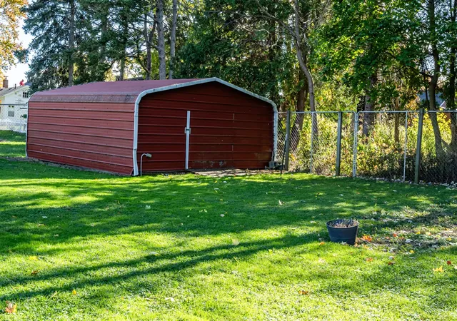 35th image of 301 N Grant St, Galien, MI 49113 | MLS# 70502641