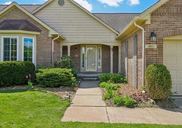 3rd image of 9001 N Pheasant Ridge, Saline, MI 48176 | MLS# 70531158