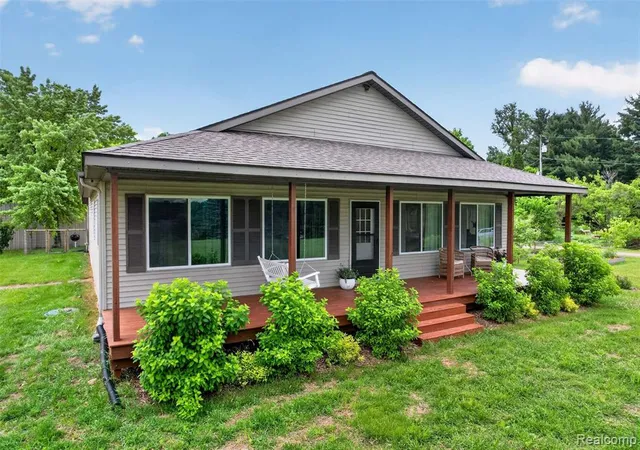 Homes for sale in Metamora, MI | 3781 Herd Rd, Metamora, MI 48455 | MLS# 61004860