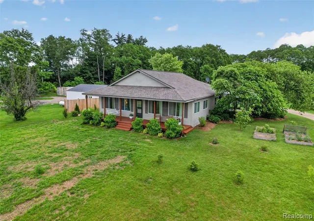 Homes for sale in Metamora, MI | 3781 Herd Rd, Metamora, MI 48455 | MLS# 61004860