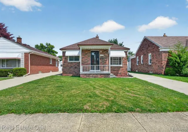 Homes for sale in Dearborn, MI | 3237 Culver Ave, Dearborn, MI 48124 | MLS# 61008491