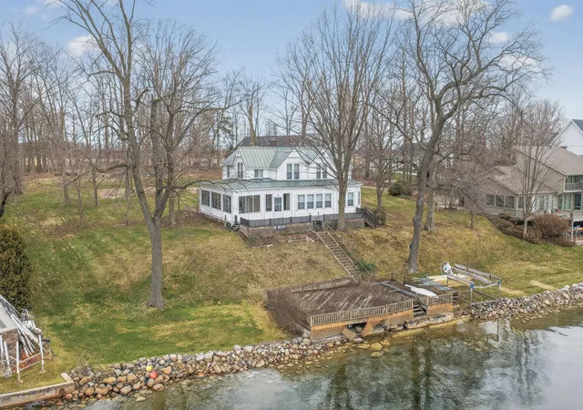 3rd image of 61305 Crooked Creek Rd, Cassopolis, MI 49031 | MLS# 70520651
