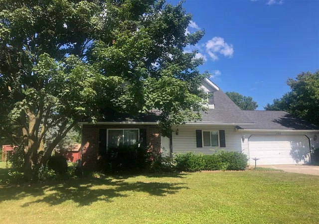 Photo 2 of Single family home for sale at 445 Mansfield Dr, Lapeer, MI 48446 | MLS# 70549566 | Listing updated on 2026-08-08