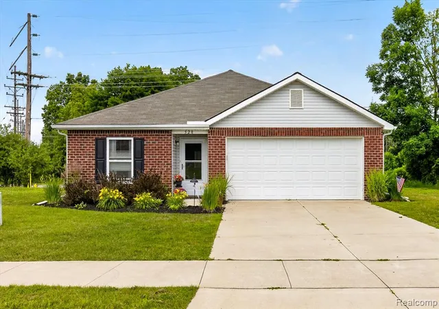 Homes for sale in Lapeer, MI | 528 Turn Bull St, Lapeer, MI 48446 | MLS# 61005927