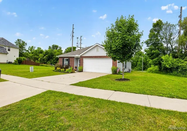 Homes for sale in Lapeer, MI | 528 Turn Bull St, Lapeer, MI 48446 | MLS# 61005927