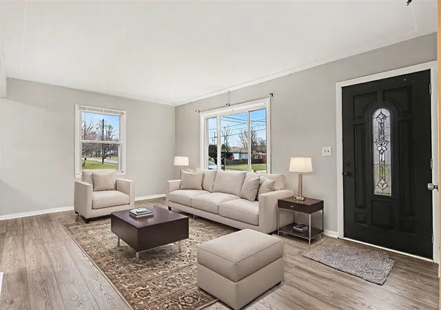 Photo 4 of Sale Pending at 5807 Averill Ave, Grand Rapids, MI 49548 | MLS# 70511084 | Listing updated on 2026-01-20