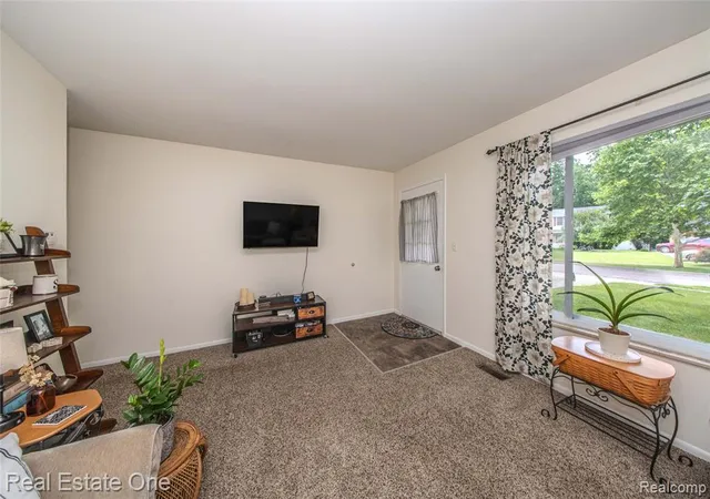 Homes for sale in Linden, MI | 207 Murphy St, Linden, MI 48451 | MLS# 61003308