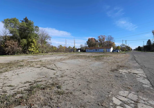 Photo 1 of Land for sale at 702/718 W Flint Park Blvd, Flint, MI 48505 | MLS# 50193522 | Listing updated on 2026-06-18