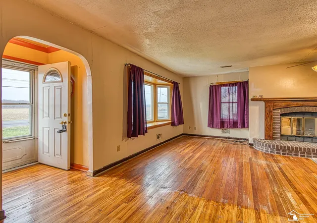 Photo 4 of Sale Pending at 3610 Stewart Rd, Monroe, MI 48162 | MLS# 50182107 | Listing updated on 2026-01-20