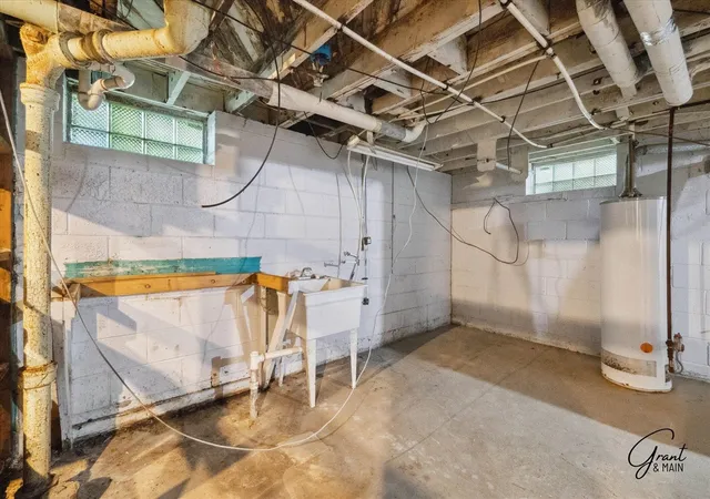 Photo 16 of Single family home for sale at 19401 Grandview St, Detroit, MI 48219 | MLS# 70457724 | Listing updated on 2026-06-14