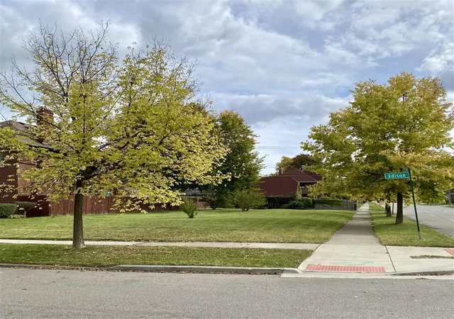Photo 1 of Land for sale at 2081 Edison St, Detroit, MI 48206 | MLS# 70437373 | Listing updated on 2026-03-25