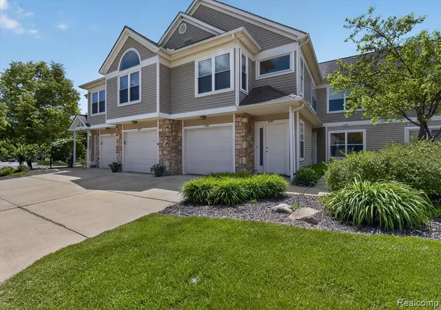 5th image of 1641 Coburn Dr, Ann Arbor, MI 48108 9621 | MLS# 60998836