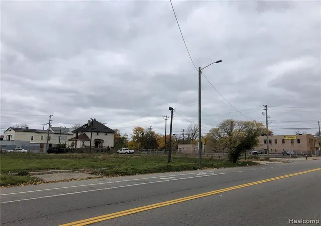Photo 3 of Sale Pending at 2609-2623 Trumbull, Detroit, MI 48216 | MLS# 40119621 | Listing updated on 2026-06-19