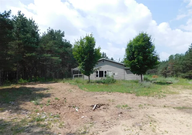2nd image of 11880 Pine Cvs, Kingsley, MI 49649 | MLS# 70546826