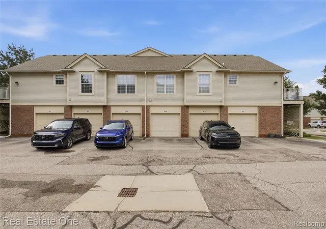 27th image of 1828 Ne Flagstone Cir #40, Rochester, MI 48307 6095 | MLS# 61010126