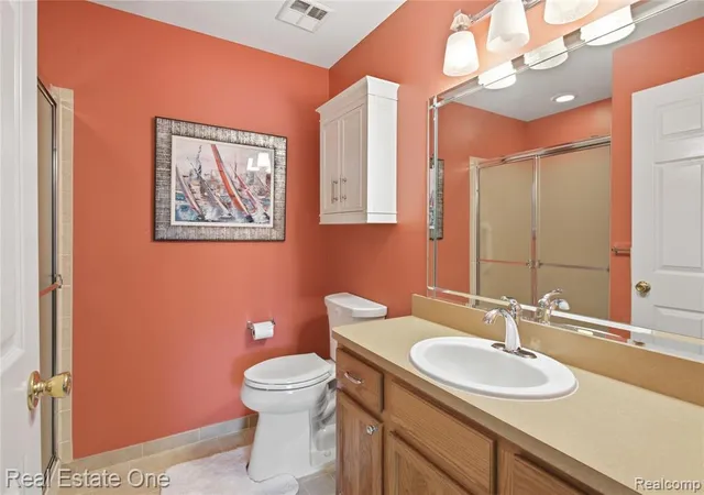 2nd image of 1828 Ne Flagstone Cir #40, Rochester, MI 48307 6095 | MLS# 61010126