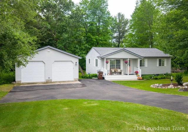 Homes for sale in Gowen, MI | 13178 Spruceridge Rd, Gowen, MI 49326 | MLS# 70538572