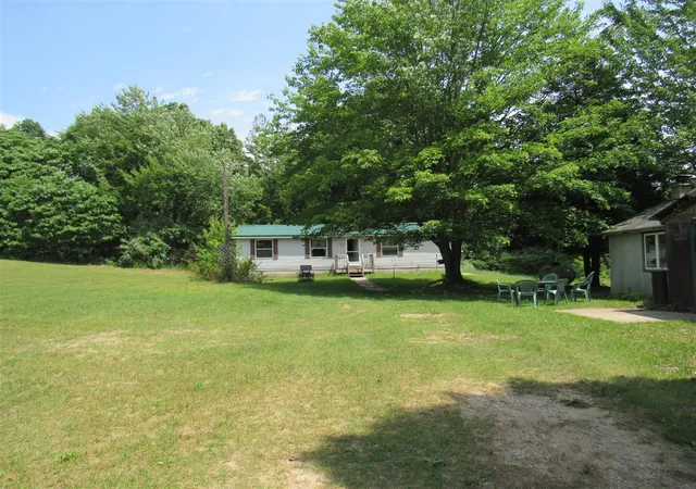 3rd image of 710 N 204Th Ave, Hesperia, MI 49421 | MLS# 70542641