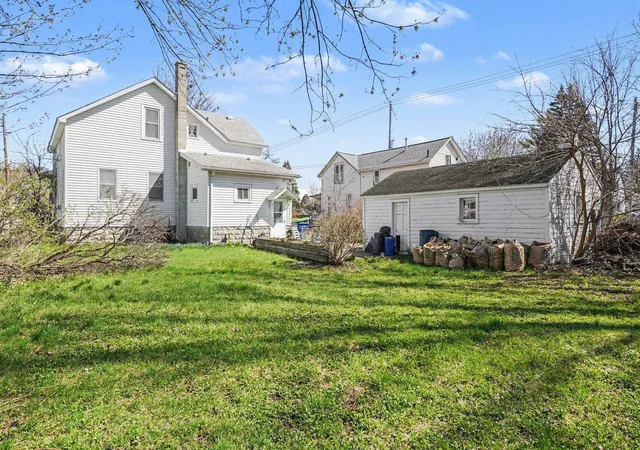 Homes for sale in Bay City, MI | 708 Nebobish Ave, Bay City, MI 48708 | MLS# 50205276