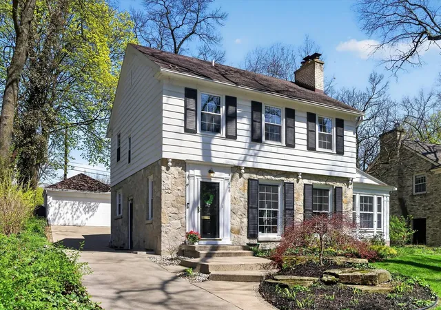 Homes for sale in East Grand Rapids, MI | 968 Gladstone Dr, East Grand Rapids, MI 49506 | MLS# 70527265