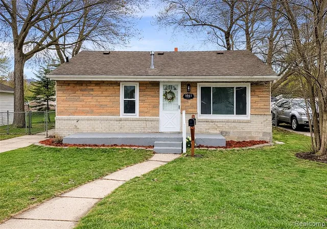 Homes for sale in Taylor, MI | 5961 Marvin St, Taylor, MI 48180 | MLS# 61007094