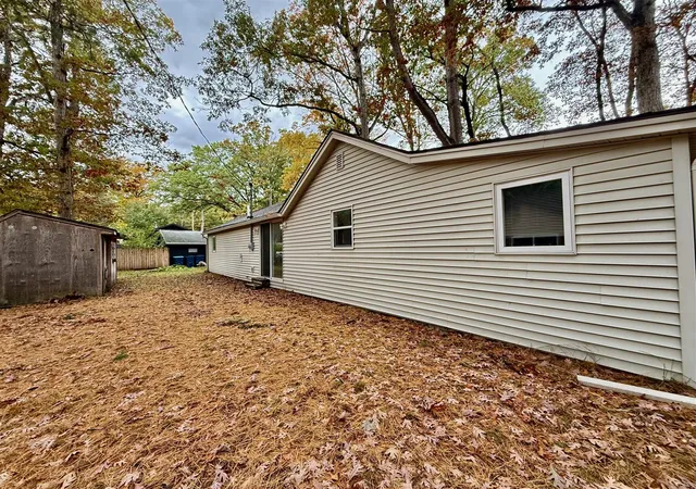 Homes for sale in Spring Lake, MI | 15953 152Nd Ave, Spring Lake, MI 49456 | MLS# 70537257