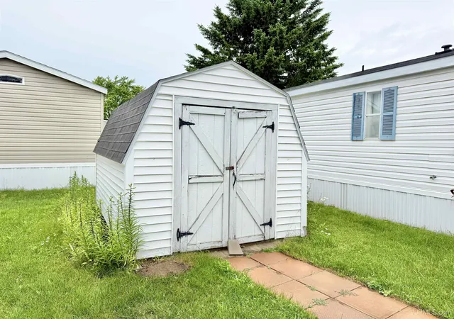 Homes for sale in Escanaba, MI | 1401 N 23rd Lot 124 St, Escanaba, MI 49829 | MLS# 50214162
