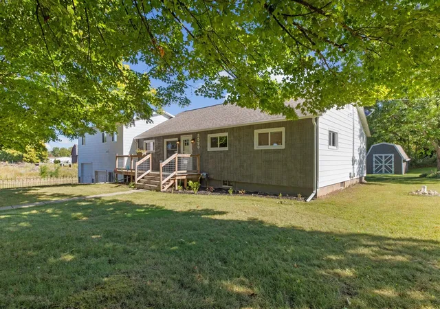 3rd image of 8590 Greenfield Hwy, Bellevue, MI 49021 | MLS# 70532972
